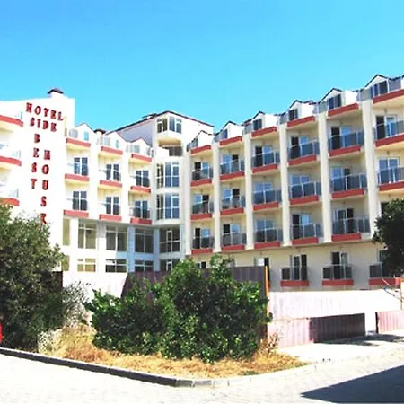 Ξενοδοχείο House