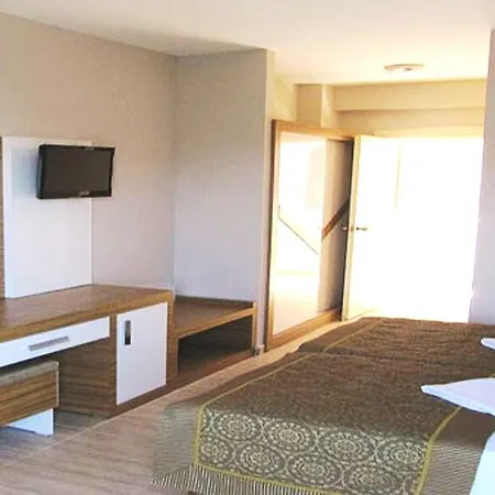 Otel House Side